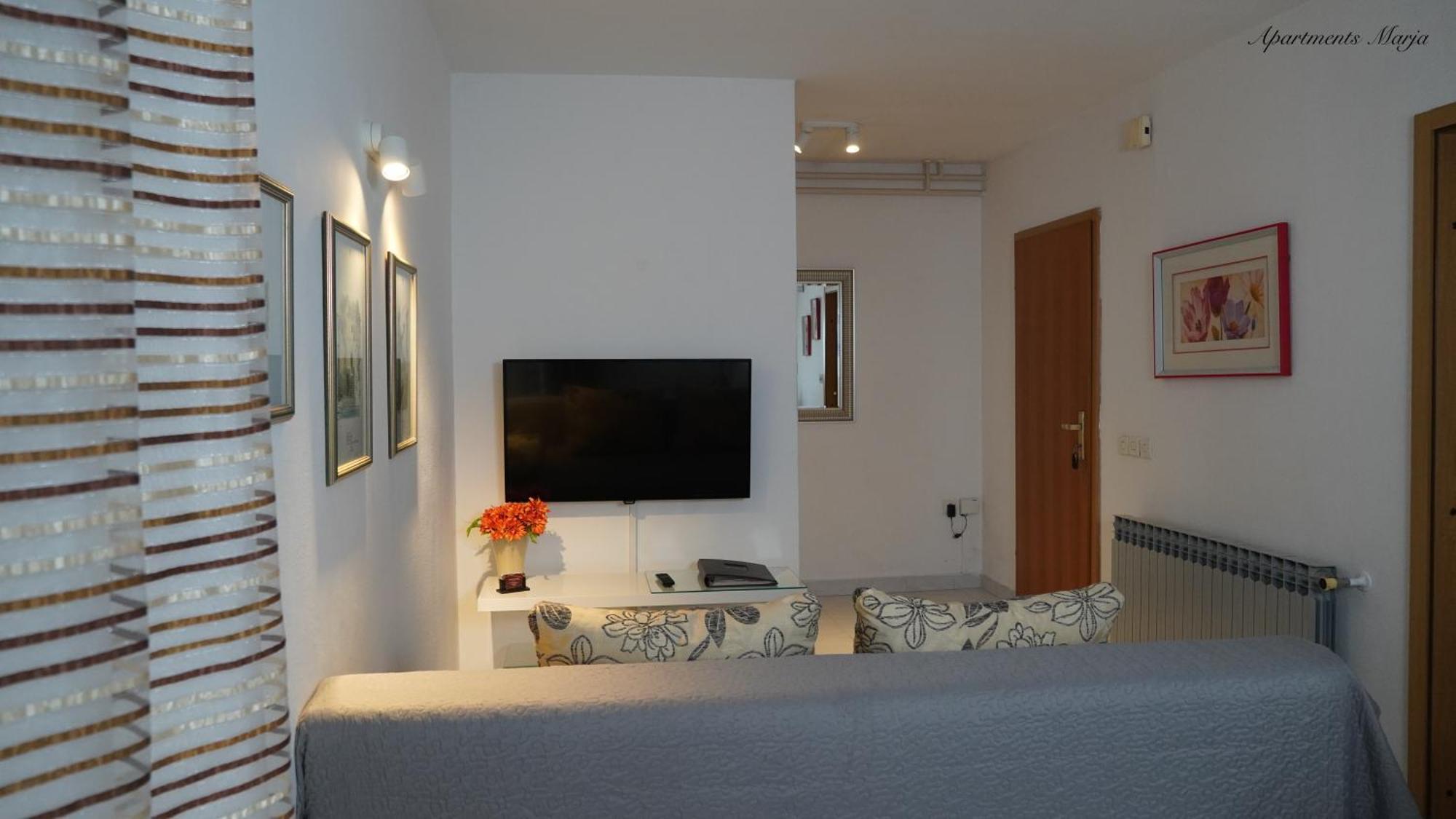 Apartments Marja 奈维斯 外观 照片